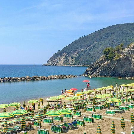 Amazing Apartment In Moneglia With House Sea View Dış mekan fotoğraf